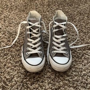 Woman’s converse